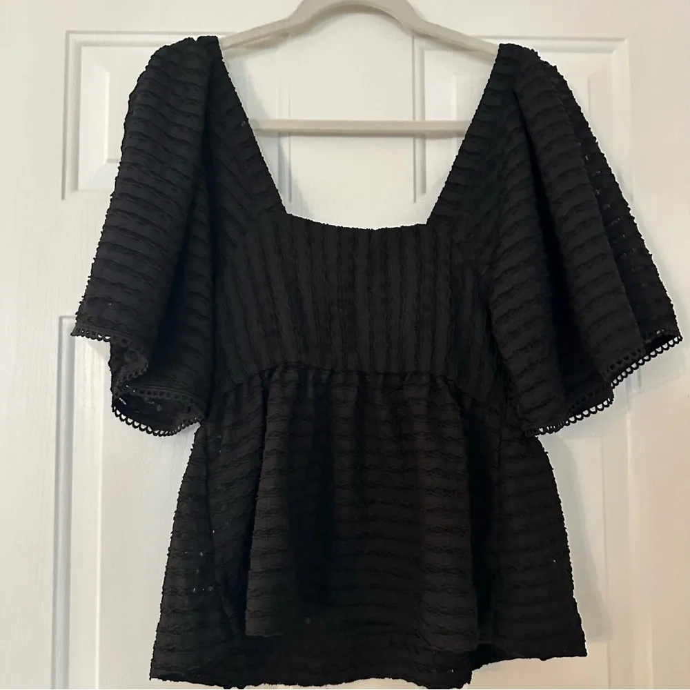 Anthropologie Sarah Hann Flutter Sleeve Crochet Top Black Small